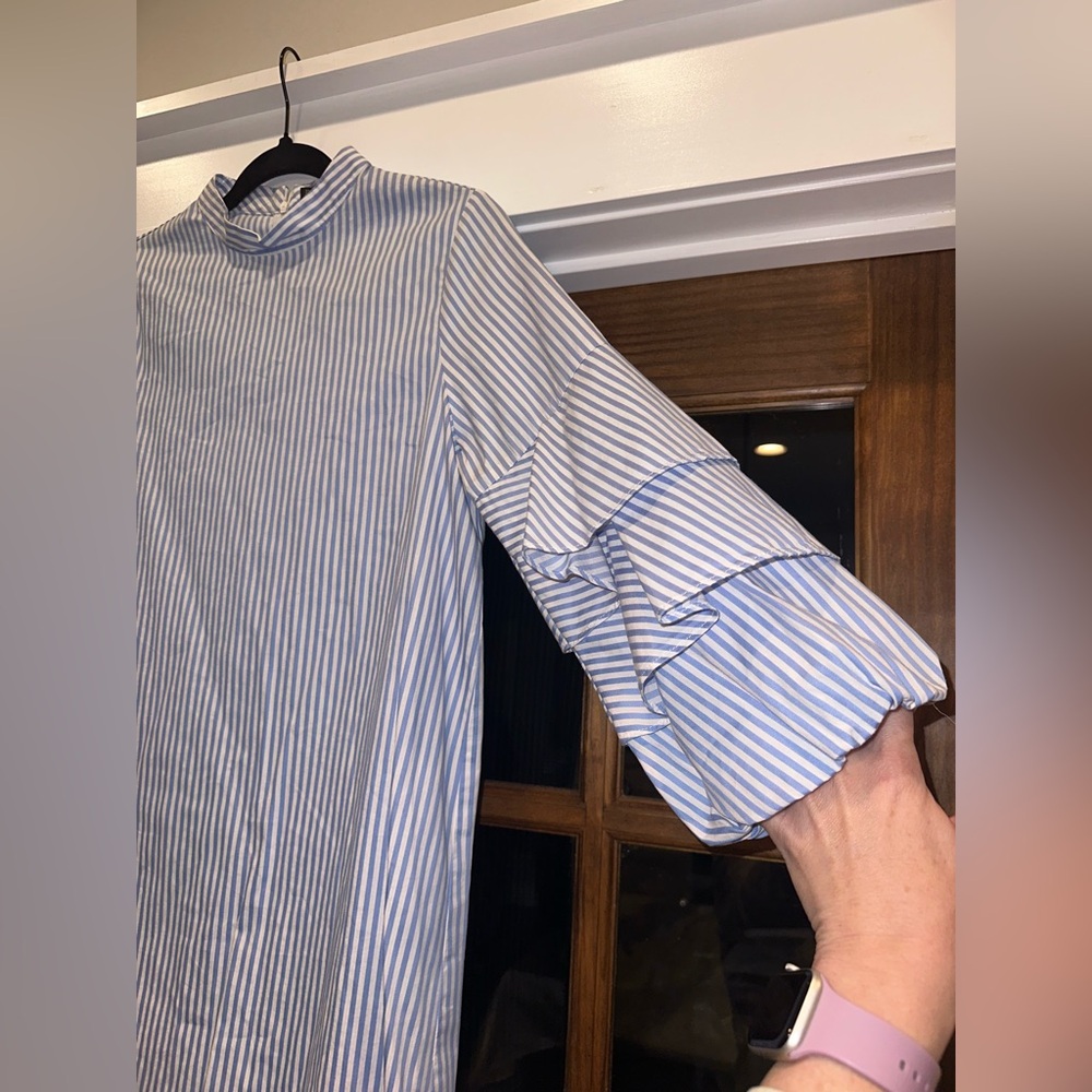 EUC Zara Size Medium Women’s Striped Ruffle Long Sleeve Dress - Picture 4 of 11